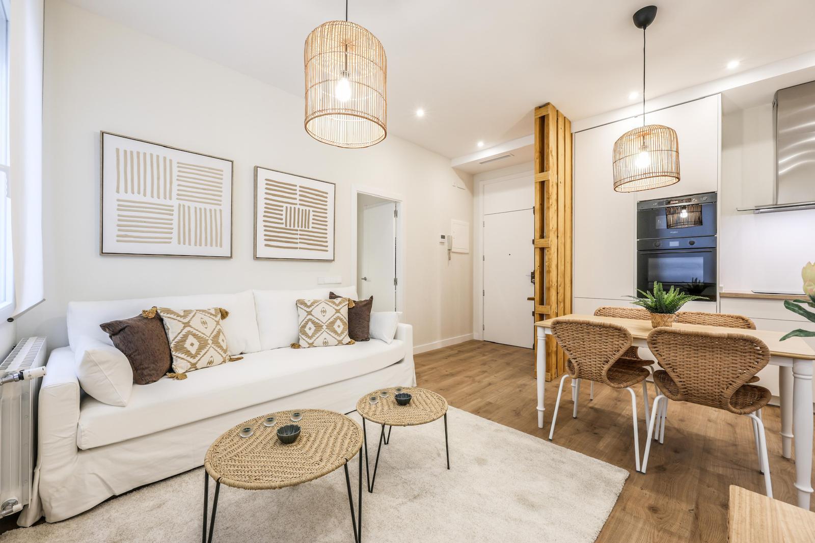 WhatsApp Image 2025-12-16 at 09.17.25 (1)