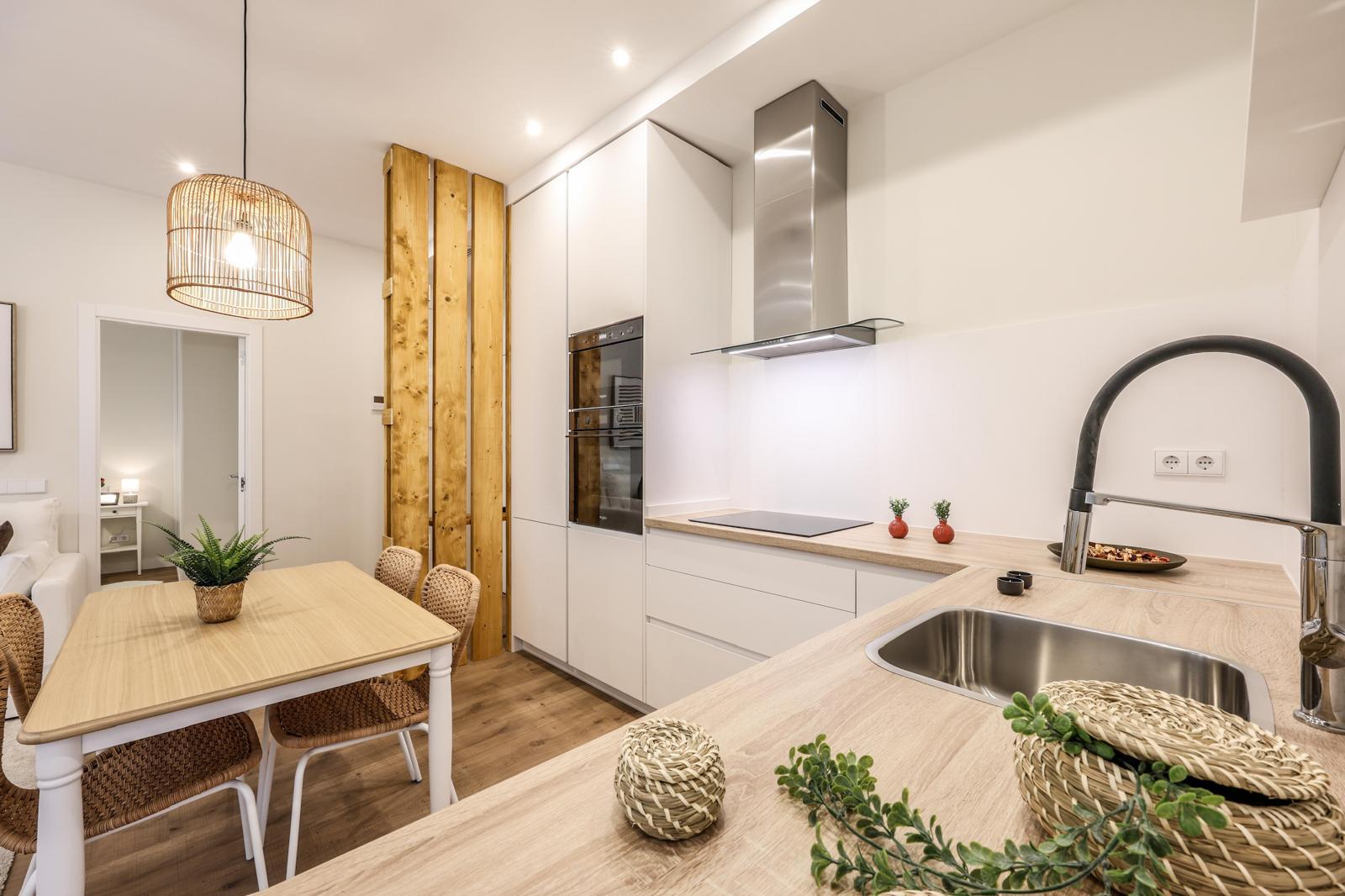 WhatsApp Image 2025-12-16 at 09.17.27